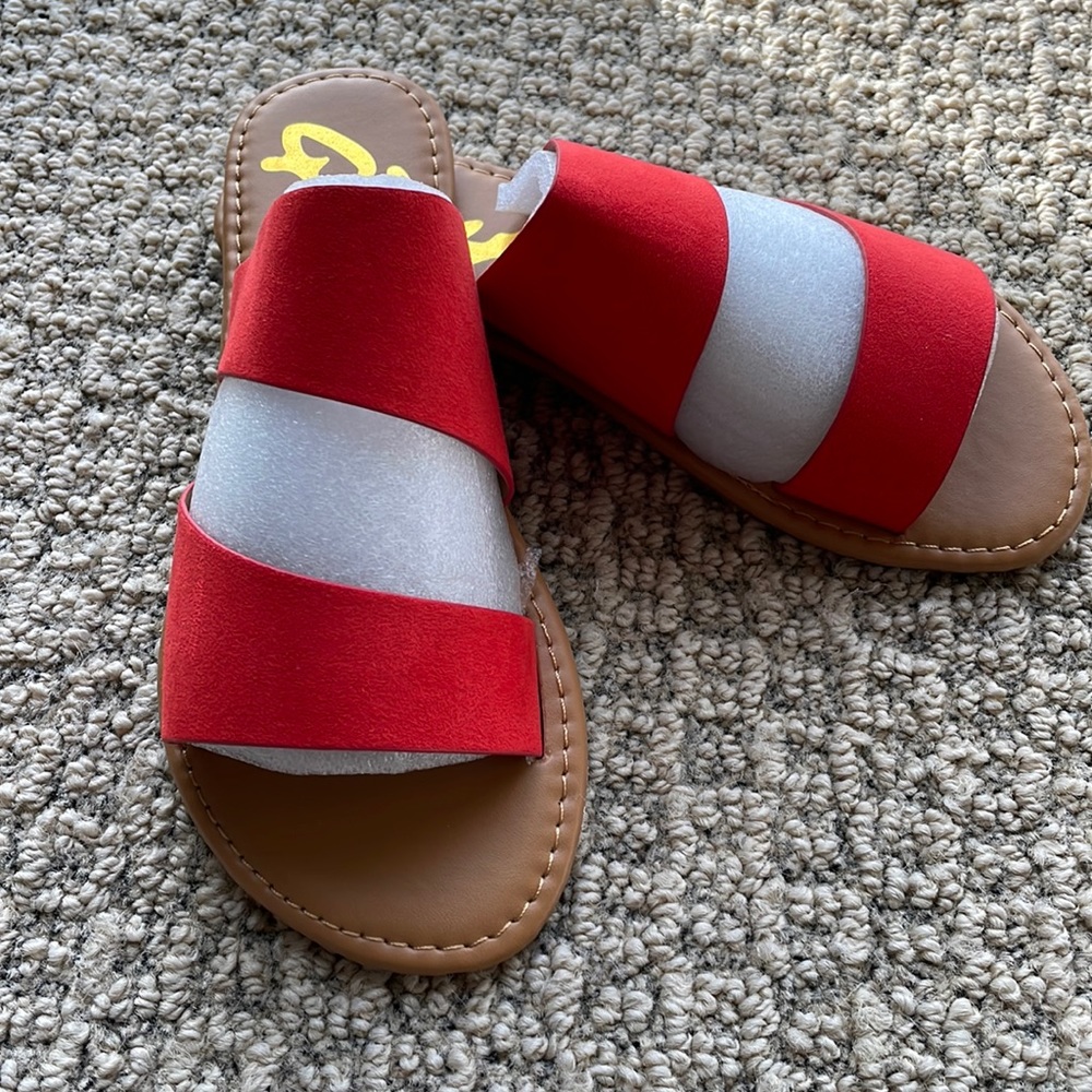Qupid Athena Sandals Size 5.5 Reddish Orange Straps